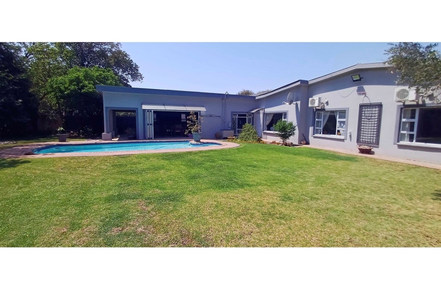 4 Bedroom Property for Sale in Jim Fouchepark Free State